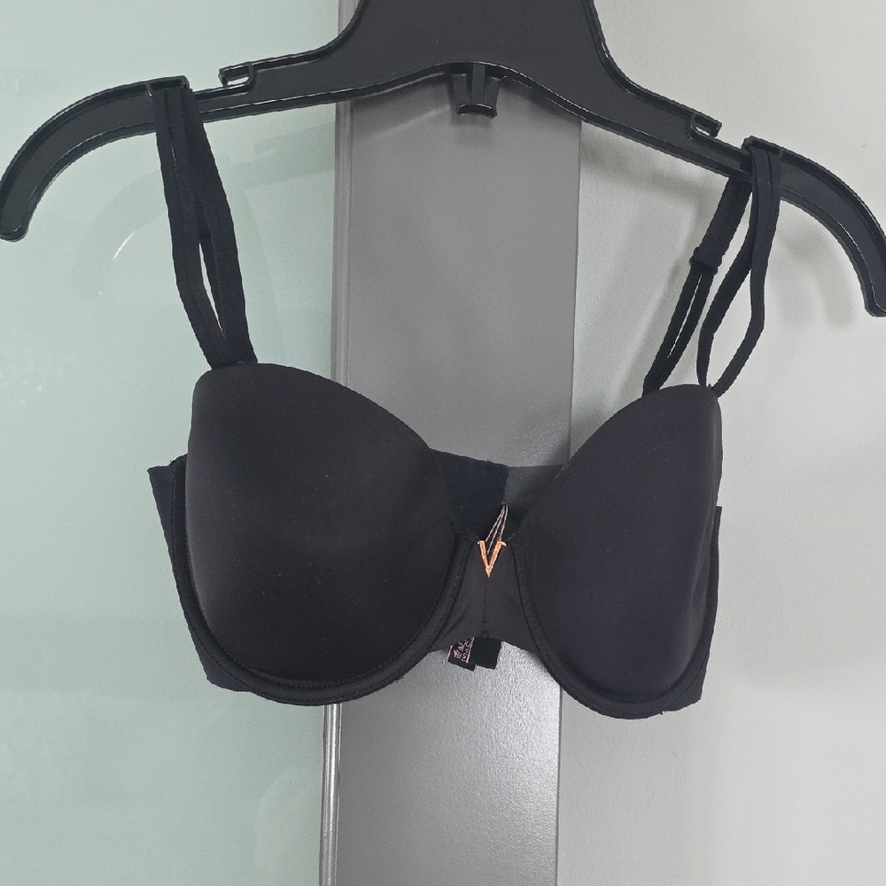 Victoria's Secret Size 34D Demi Multi Way Bra